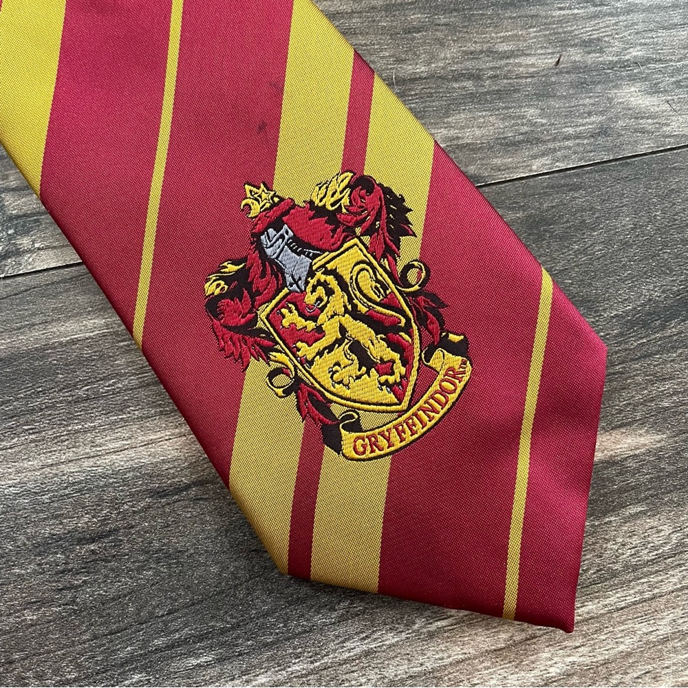 Harry Potter Gryffindor Neck Tie Wizarding World Warner Bros
